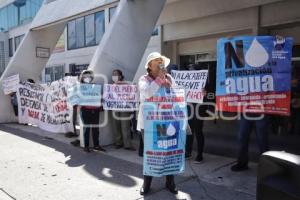 MANIFESTACIÓN . PRIVATIZACIÓN DEL AGUA