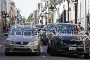 ESTACIONAMIENTO EN DOBLE FILA