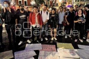 MANIFESTACIÓN . DETENCIÓN DE JÓVENES