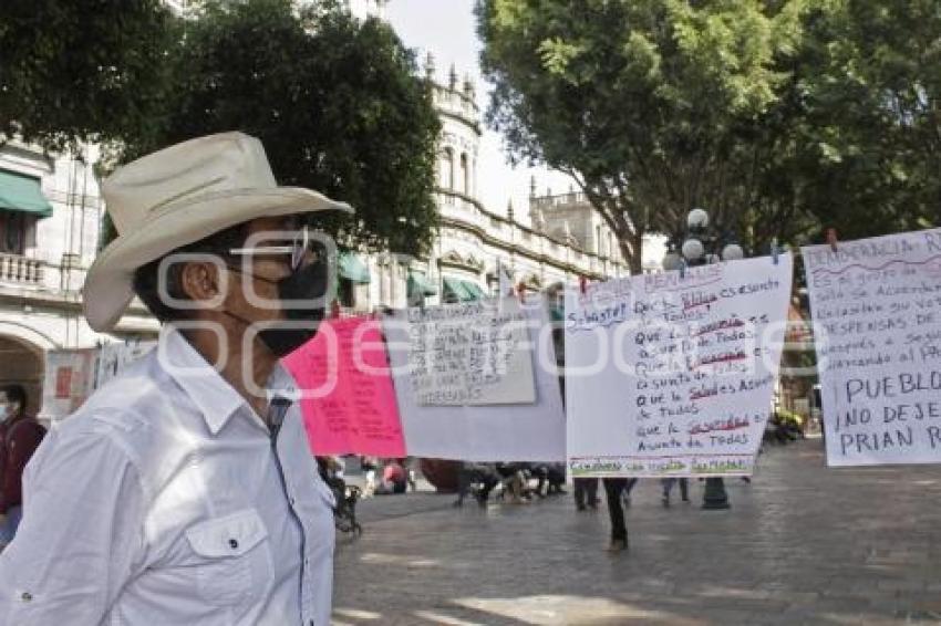 TENDEDERO POLÍTICO
