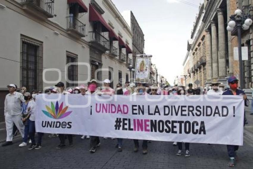 MARCHA DEFENSA DEL INE