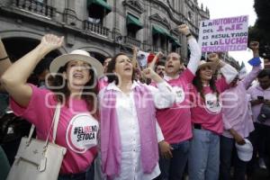 MARCHA DEFENSA DEL INE