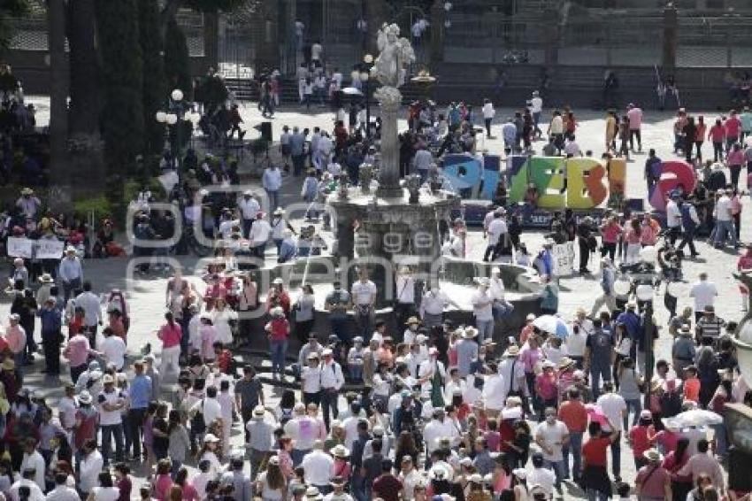 MARCHA DEFENSA DEL INE