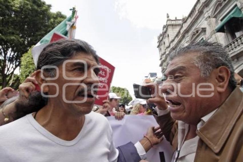 MANIFESTANTES ENFRENTAMIENTO