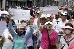 MARCHA DEFENSA DEL INE