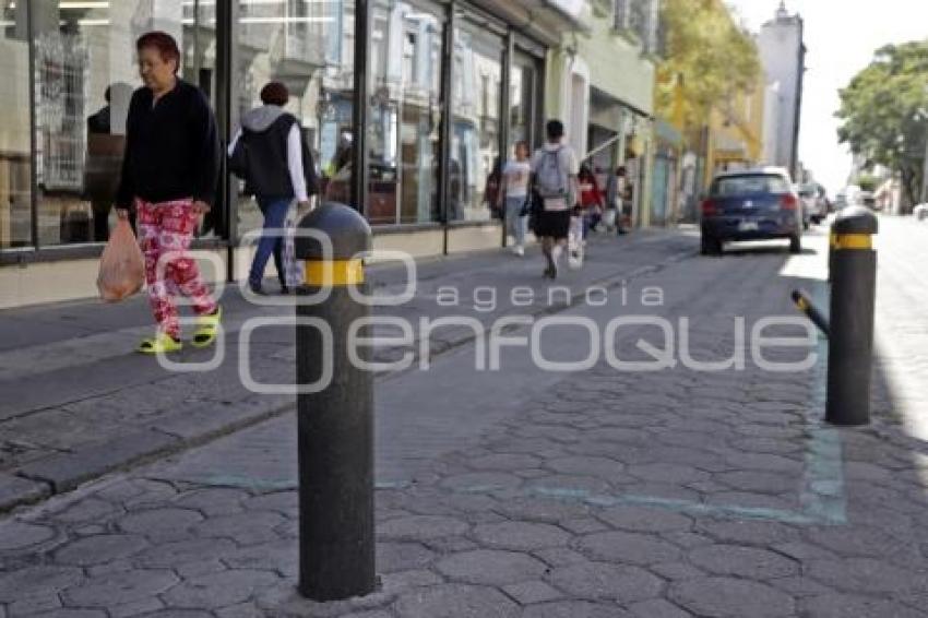 BOLARDOS . BICI ESTACIONES