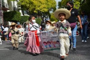 TEHUACÁN . DESFILE