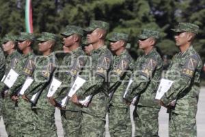 EJÉRCITO . GRADUACIÓN