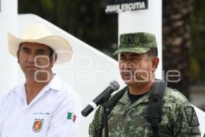 TLAXCALA . BANDERAZO DESFILE