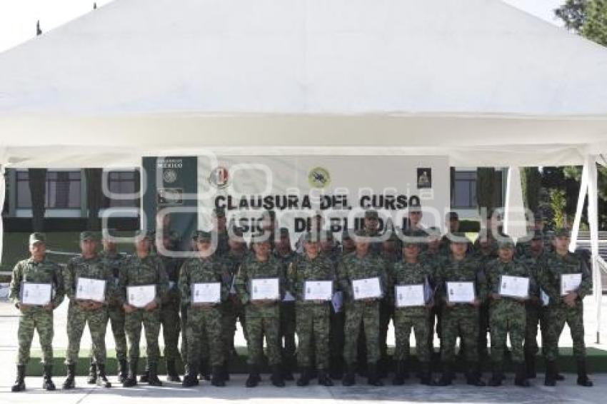 EJÉRCITO . GRADUACIÓN