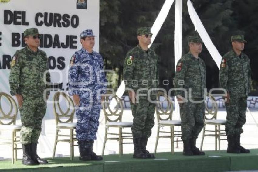 EJÉRCITO . GRADUACIÓN