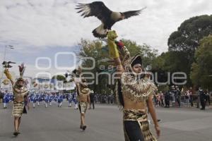 DESFILE . REVOLUCIÓN MEXICANA