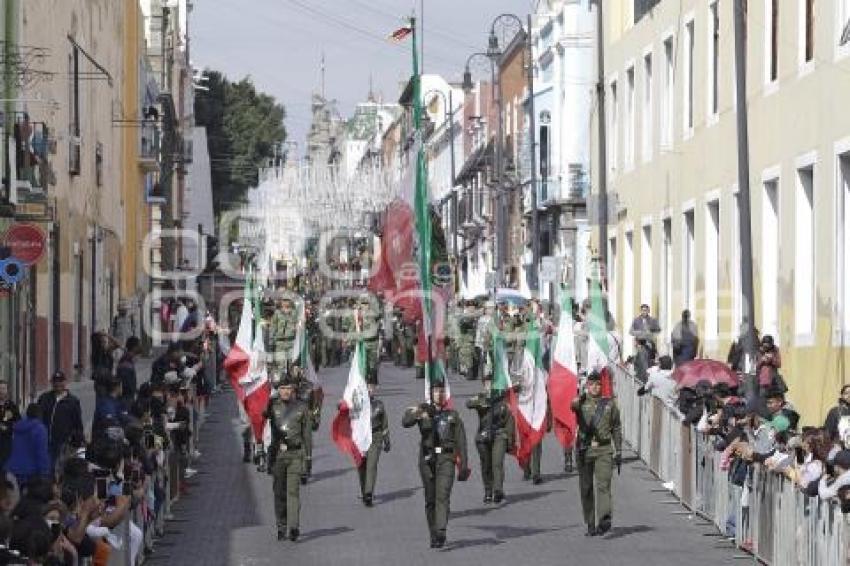 DESFILE . REVOLUCIÓN MEXICANA