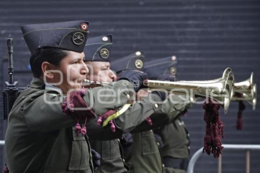 DESFILE CÍVICO MILITAR