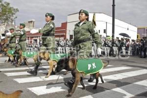 DESFILE . REVOLUCIÓN MEXICANA