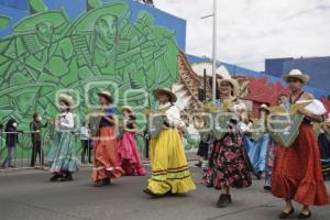 DESFILE . REVOLUCIÓN MEXICANA