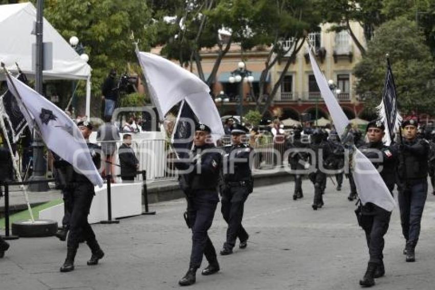 DESFILE . REVOLUCIÓN MEXICANA