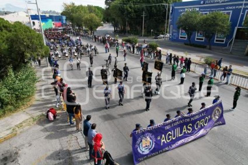 DESFILE . REVOLUCIÓN MEXICANA