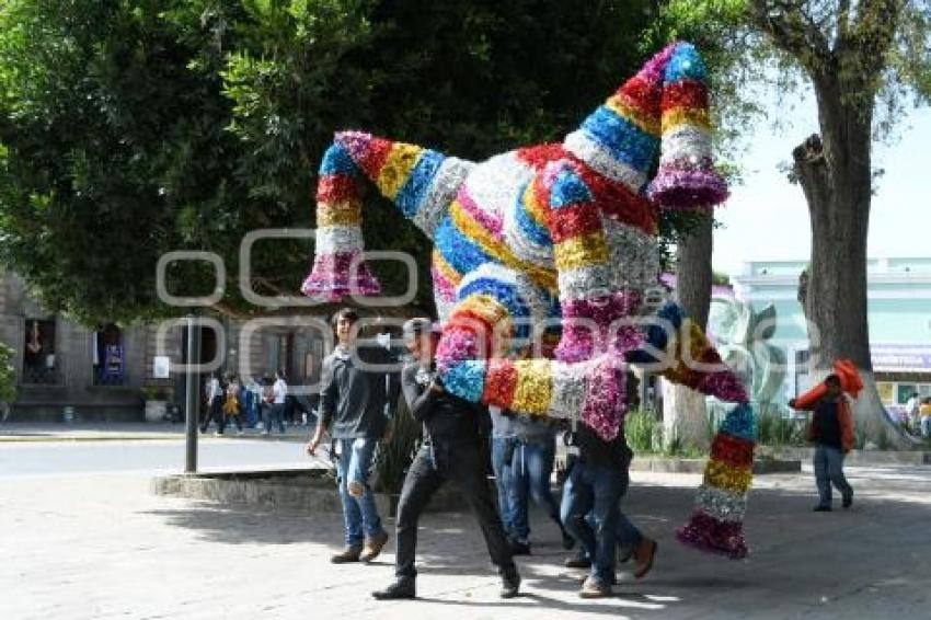 TLAXCALA . ADORNOS NAVIDEÑOS 