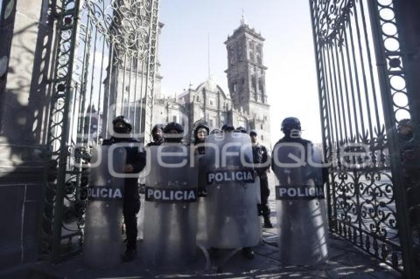 DÍA NARANJA . MARCHA FEMINISTAS