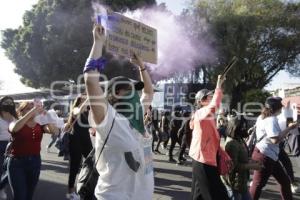 DÍA NARANJA . MARCHA FEMINISTAS