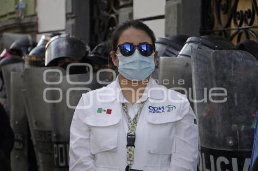 DÍA NARANJA . MARCHA FEMINISTAS