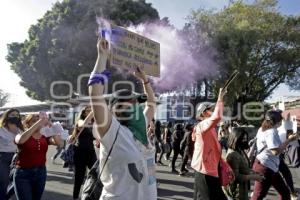 DÍA NARANJA . MARCHA FEMINISTAS