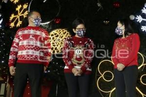 BUAP . ÁRBOL NAVIDEÑO