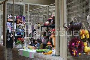 TLAXCALA . MERCADO DE ARTESANÍAS