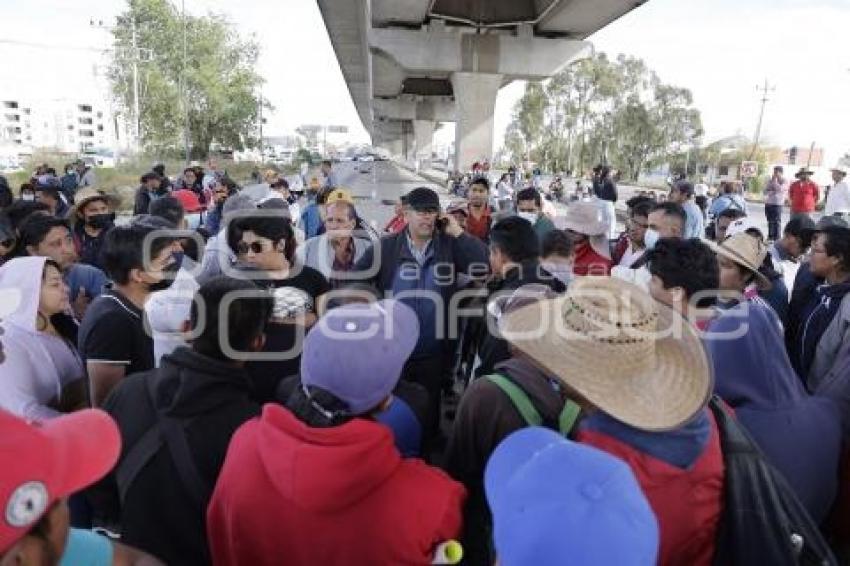 BLOQUEO AUTOPISTA MÉXICO-PUEBLA