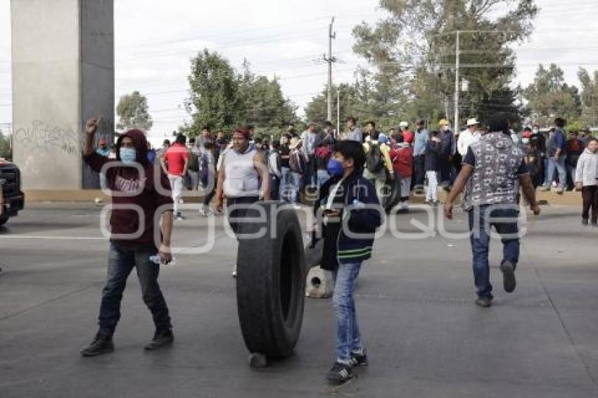 BLOQUEO AUTOPISTA MÉXICO-PUEBLA