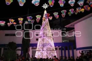 SAN ANDRÉS CHOLULA . ENCENDIDO ÁRBOL