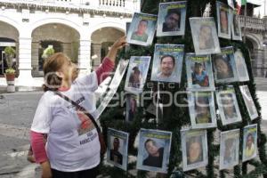 VOZ DE LOS DESAPARECIDOS . ÁRBOL DE NAVIDAD