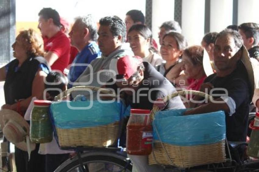 TLAXCALA . FERIA DEL TACO DE CANASTA