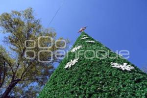 TLAXCALA . DECORACIÓN NAVIDEÑA