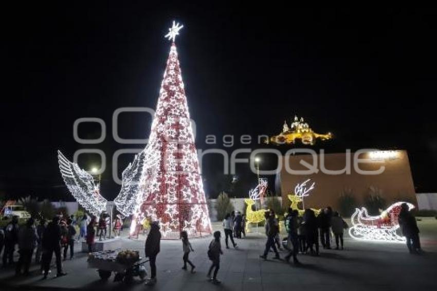 SAN ANDRÉS CHOLULA . ILUMINACIÓN NAVIDEÑA