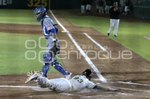 BÉISBOL . PERICOS VS ACEREROS