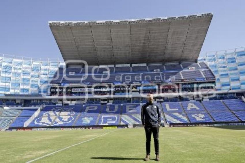 CLUB PUEBLA . EDUARDO ARCE