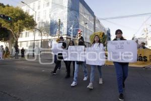 PROTESTA . ESTUDIANTE ATROPELLADA