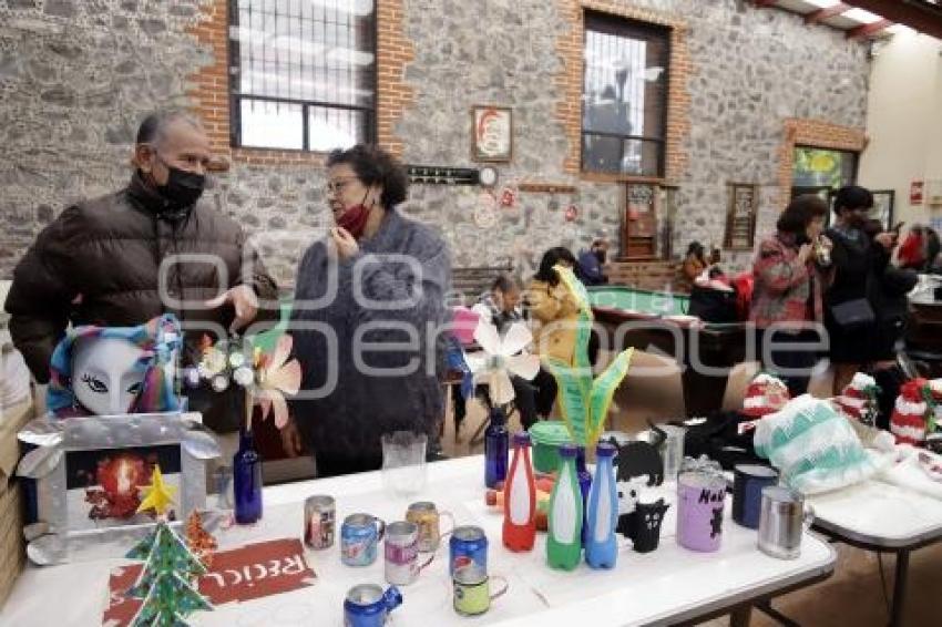 BAZAR NAVIDEÑO