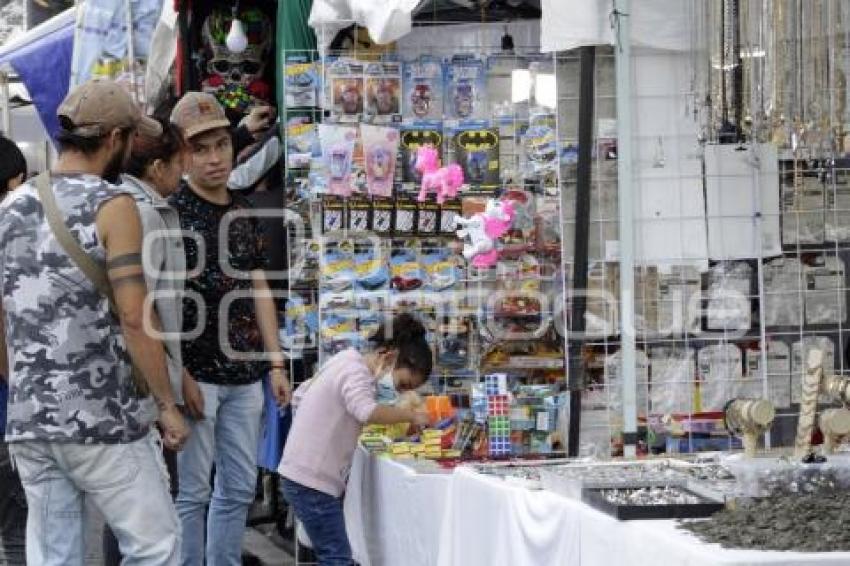 VILLITA GUADALUPANA . VENDEDORES
