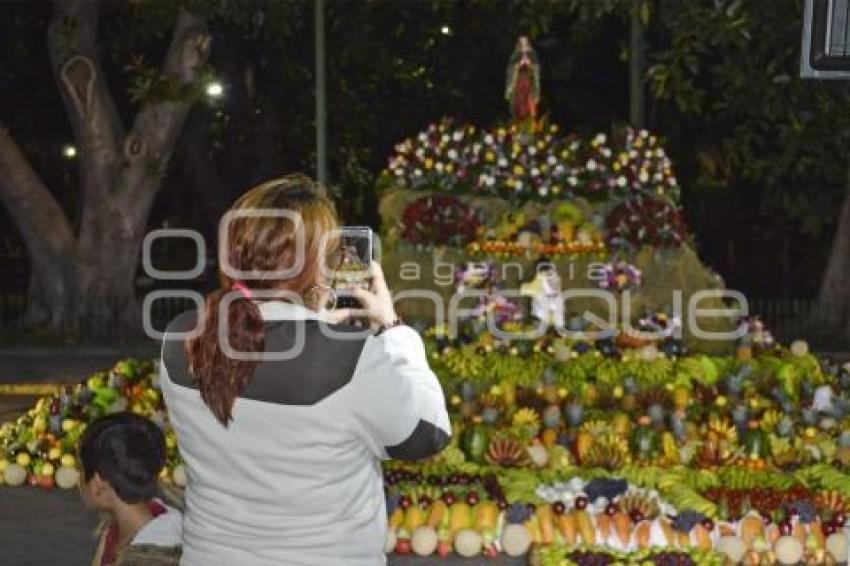 ATLIXCO . OFRENDA GUADALUPANA