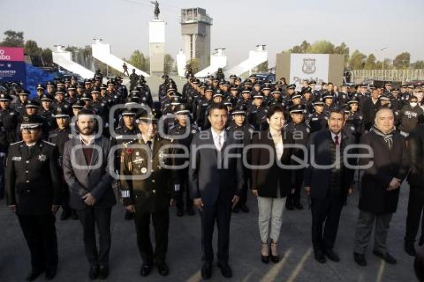 AYUNTAMIENTO . GRADUACIÓN POLICÍAS