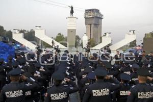 AYUNTAMIENTO . GRADUACIÓN POLICÍAS