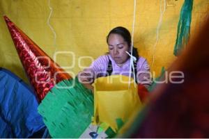 TLAXCALA . FABRICACIÓN PIÑATAS