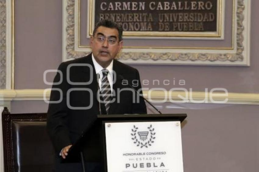 CONGRESO . PROTESTA SALOMÓN CÉSPEDES