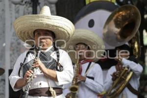 ZÓCALO . BANDA TRADICIONAL