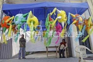 SAN PEDRO CHOLULA . ELABORACIÓN PIÑATAS