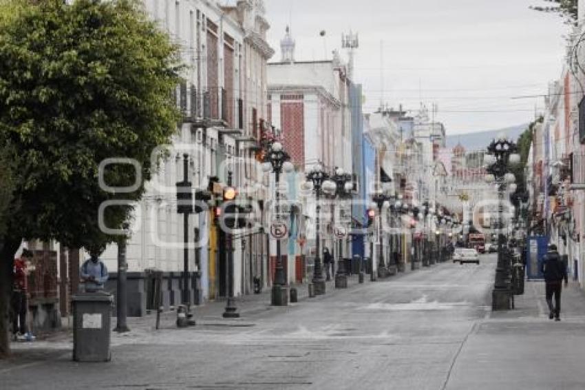 CALLES VACÍAS