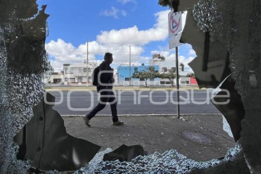 PARADEROS VANDALIZADOS